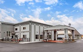 Days Inn & Suites By Wyndham Bowling Green